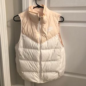Nike reversible white/ peach vest